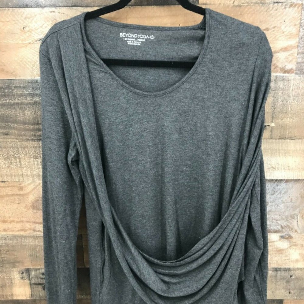 Beyond Yoga Charcoal Gray Drape Long sleeve shirt